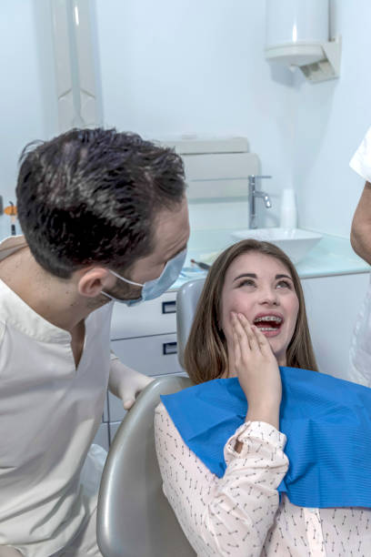 Best Weekend Emergency Dentist in Nd Point, WI